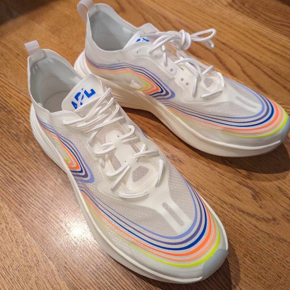 Women's 10.5 Streamline clear/rainbow APL NIB